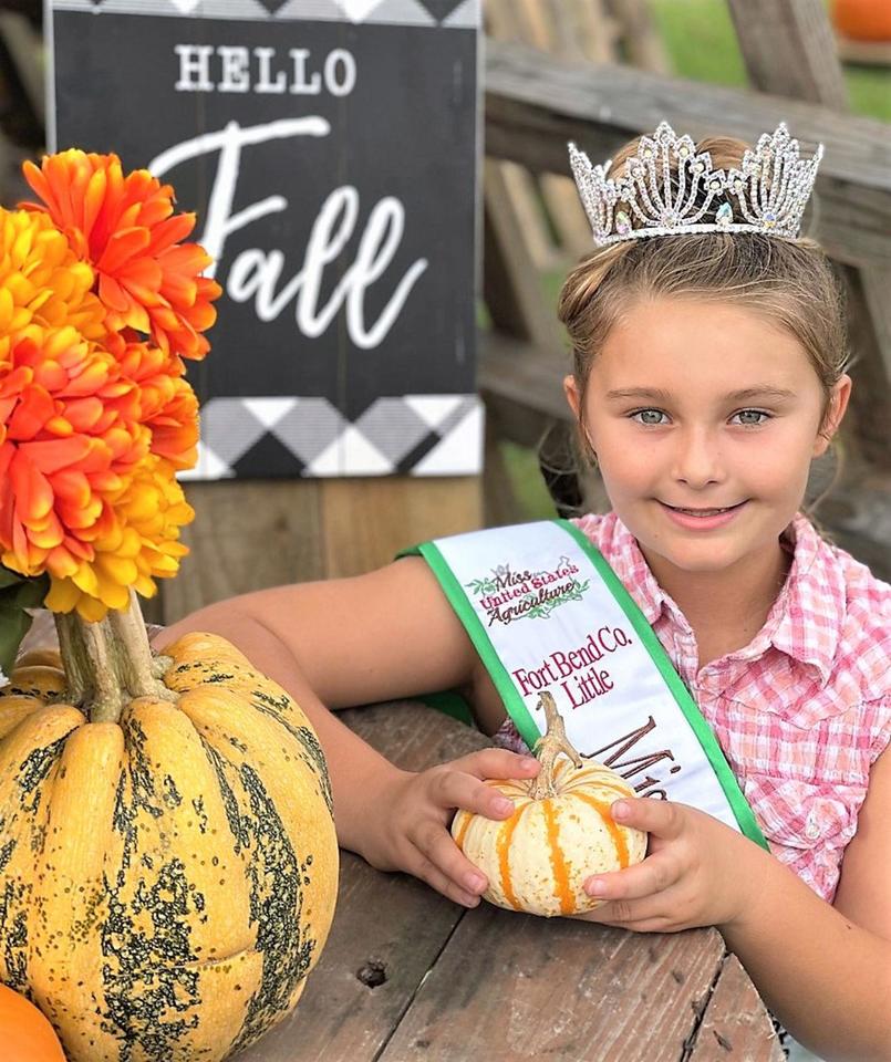 Needville student named Little Miss United States Agriculture Fort