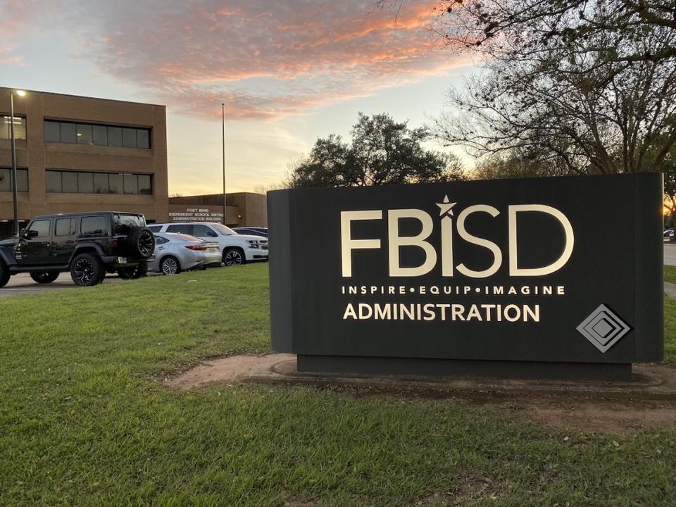 Fort Bend ISD approves one time retention recruitment payments for