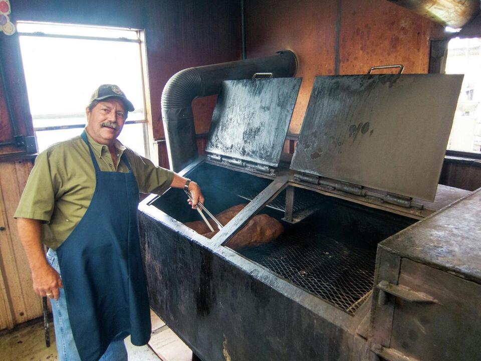 Richmond barbecue joint The Swinging Door to close this weekend after 50 years