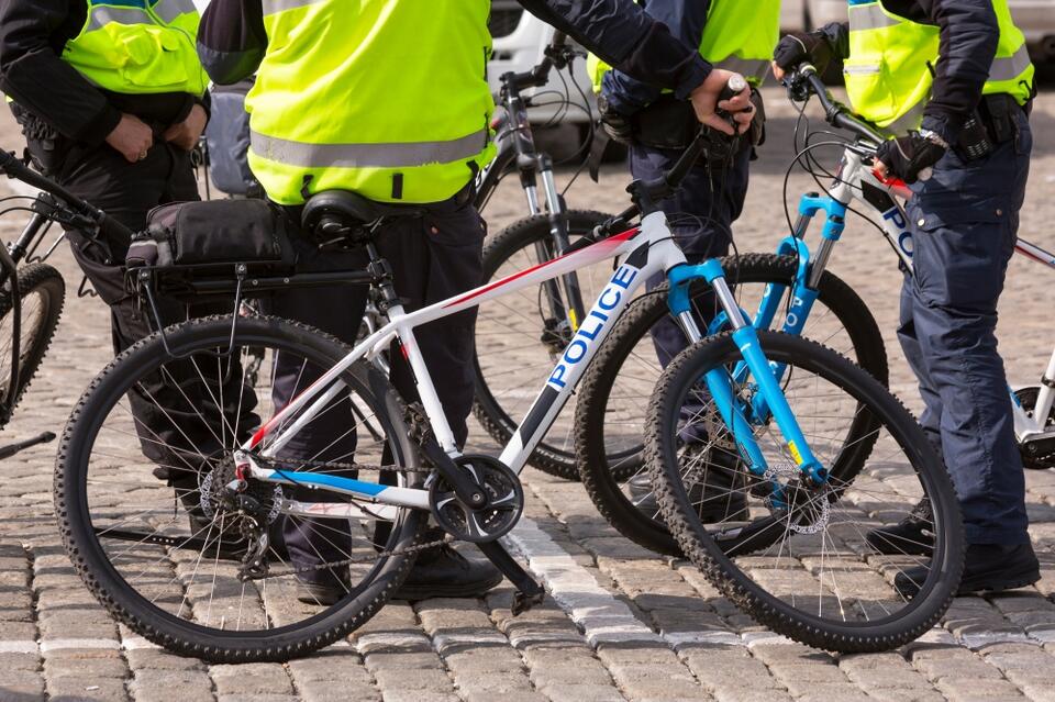 Fort Bend County DA’s office buys e-bikes for new pedestrian, cyclist safety programs