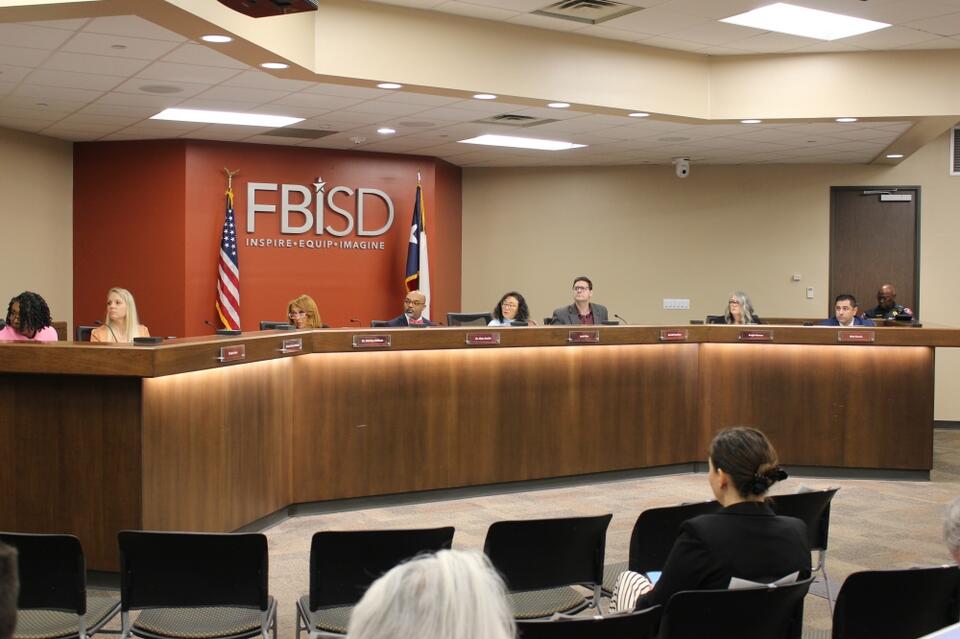 Fort Bend ISD trustees decline to implement chaplain program