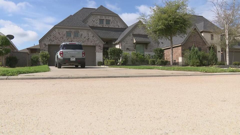 Two Lamar CISD elementary school teachers found dead in home, district says