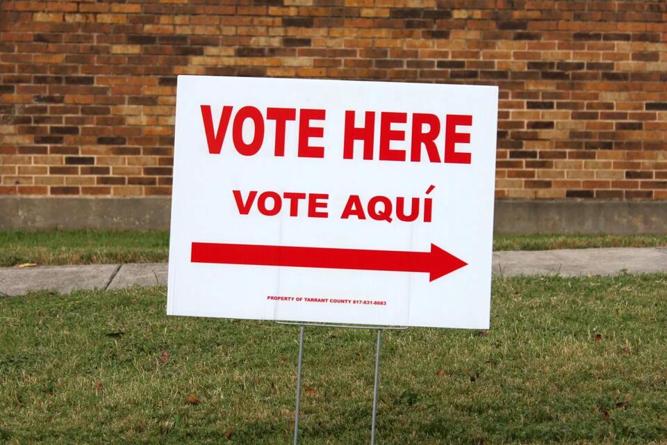 Some Fort Bend voters received ballots for the wrong precinct, officials say