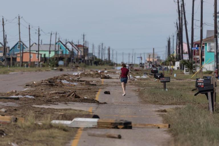 Southeast Texas faces extended power outages amid brutal heatwave