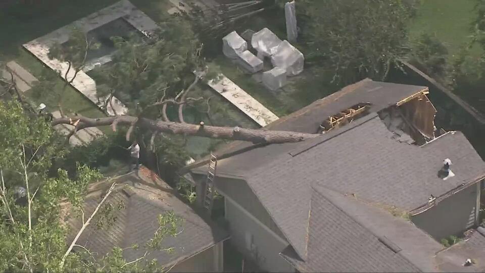 Beryl storm debris pickup: Updates from Houston, Harris and other nearby counties