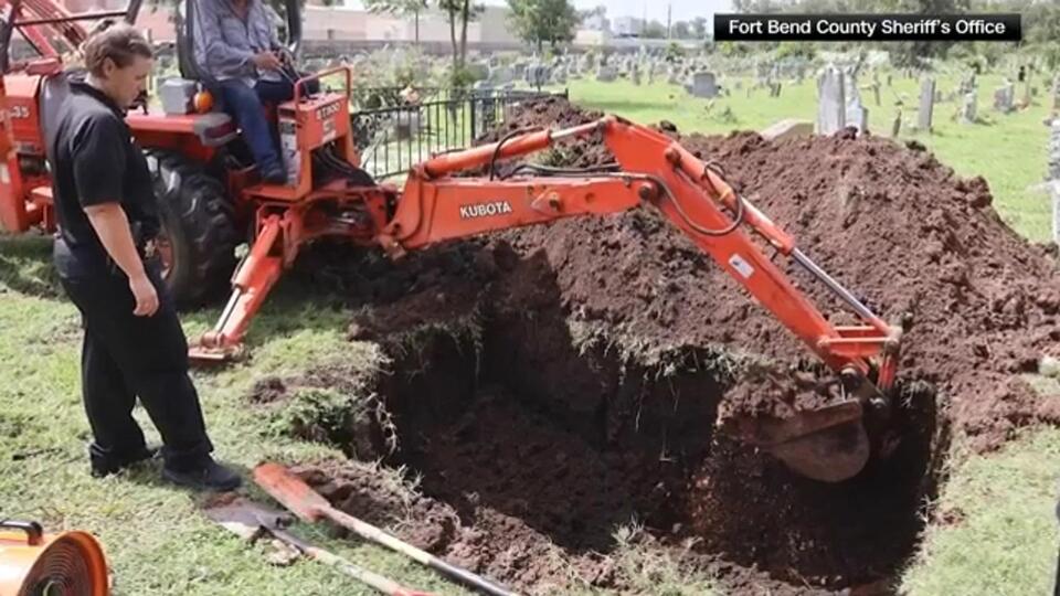 Fort Bend police dig up remains from 1964 cold case