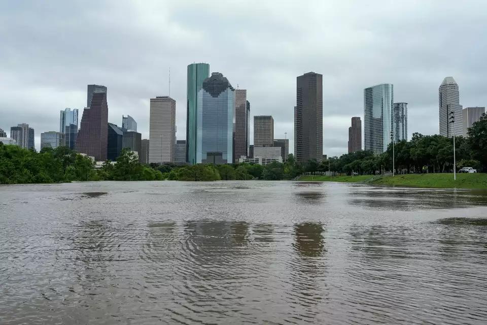 Beryl death toll rises to 36 in Houston area, with nine out of Fort Bend County, officials say