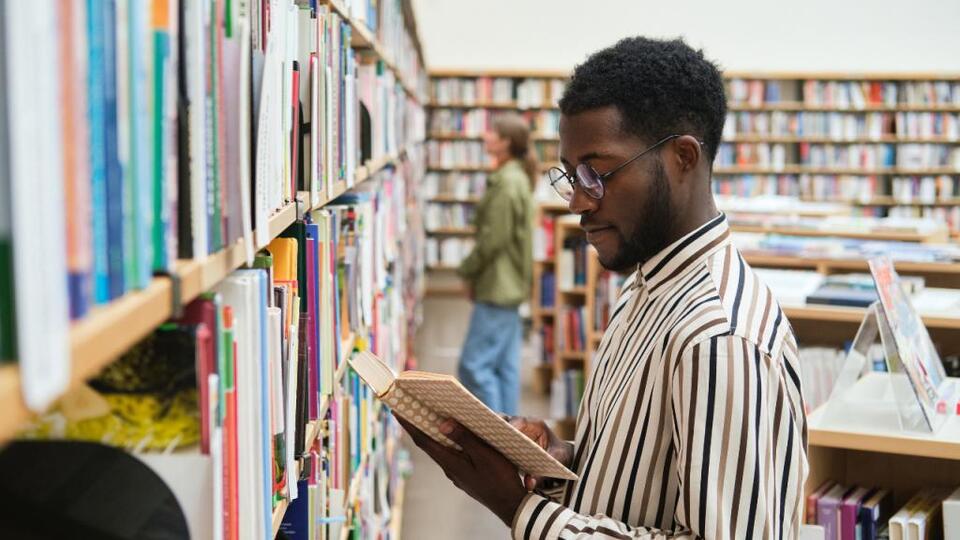 Fort Bend ISD faces backlash over new library policy, accused of restricting diverse literature